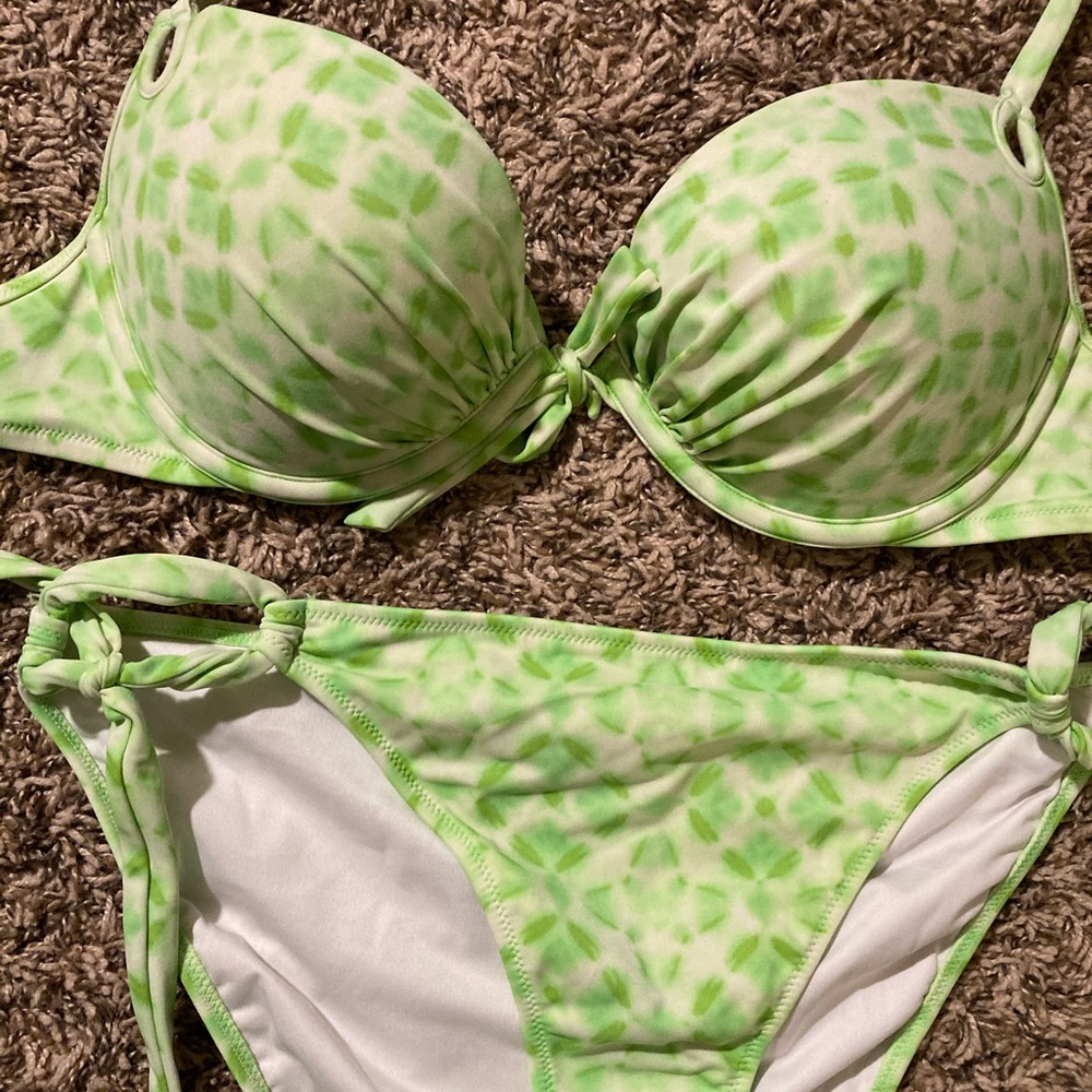 Swim suit